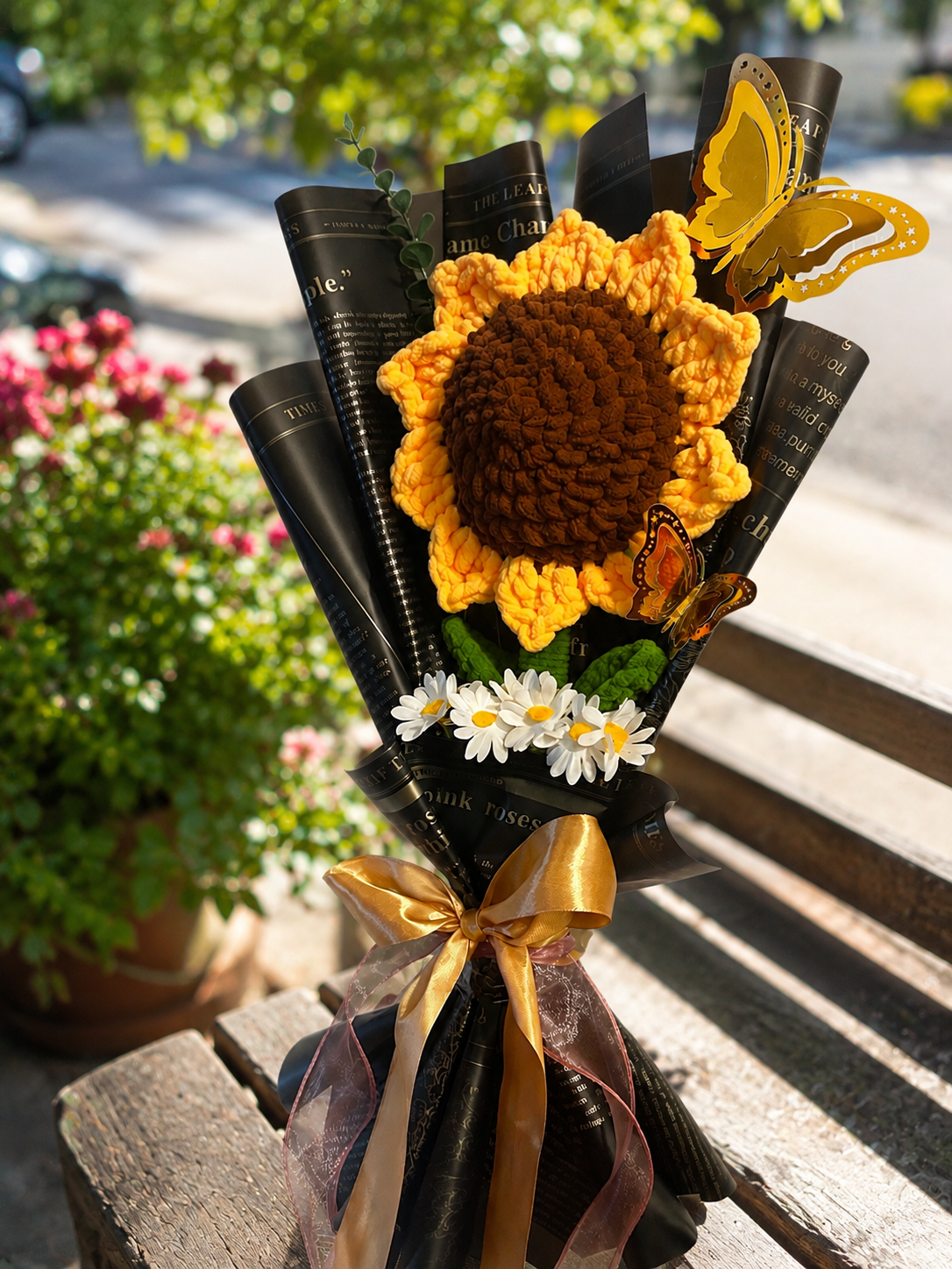 Golden Sunshine – Handmade Plush Sunflower Bouquet